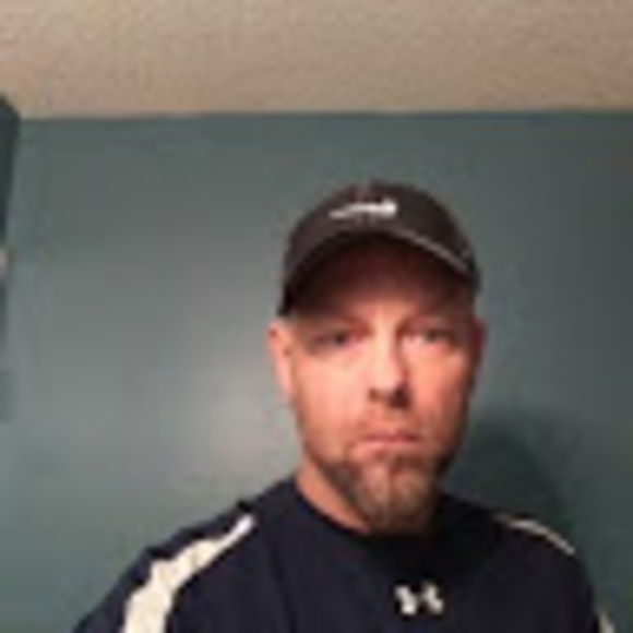 Meet your Posher, Kenneth - Picture 1 of 1